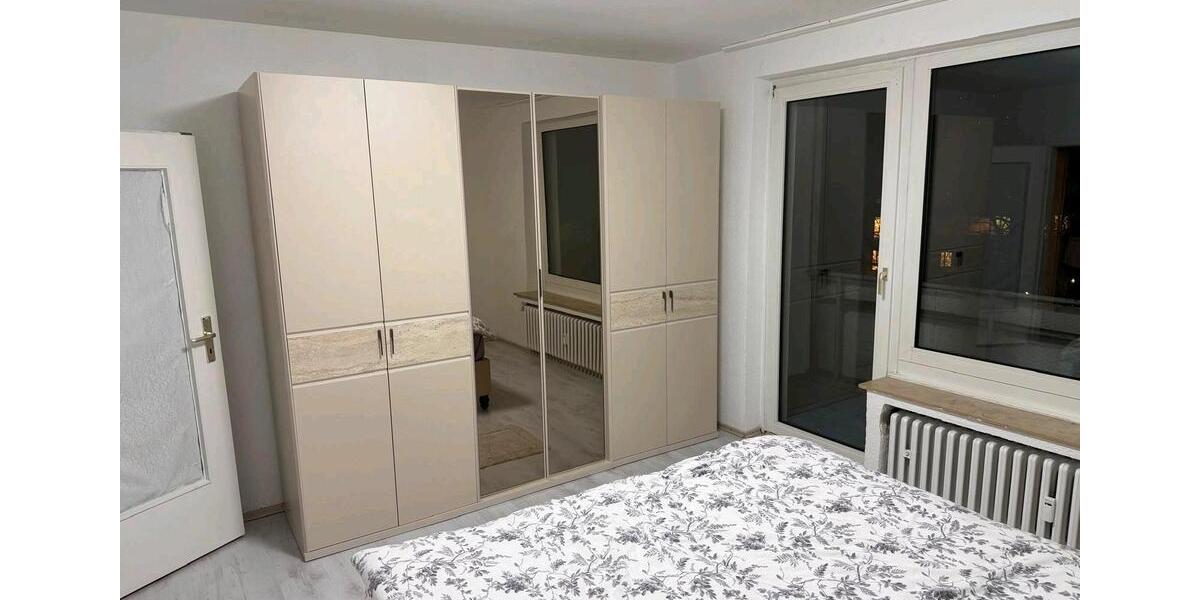 Etagenwohnung Wuppertal Gemarkung Elberfeld - 3 Zimmer, 90 m&sup2;, 1.050&euro; | Angebot:25865903