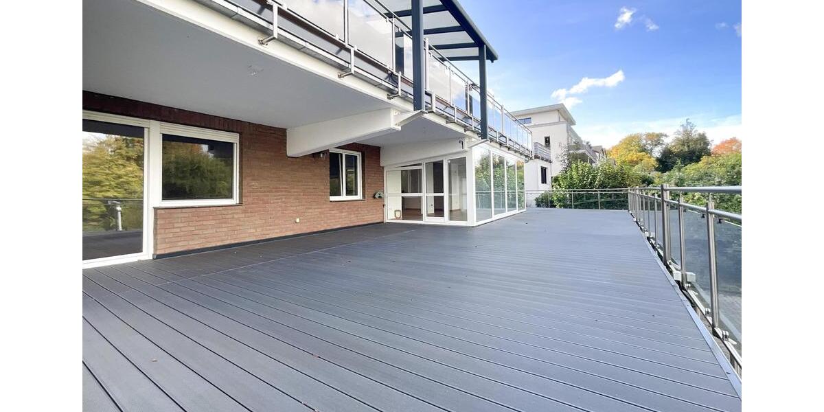 Etagenwohnung Mülheim an der Ruhr Heißen - 4 Zimmer, 173 m&sup2;, 1.550&euro; | Angebot:26018122