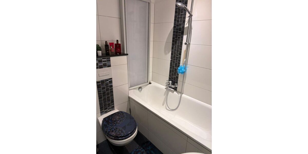 Essen-Frohnhausen 4,5 Zimmer - 120qm Maisonettewohnung mit modernem Bad - modernisiert - Penthouse - Maisonettenwohnung Essen Stadtbezirk III | Angebot:26490993