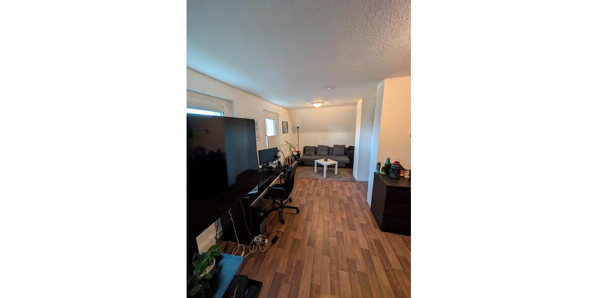 Dachgeschoßwohnung Bochum Querenburg - 3 Zimmer, 68 m&sup2;, 680&euro; | Angebot:26560395