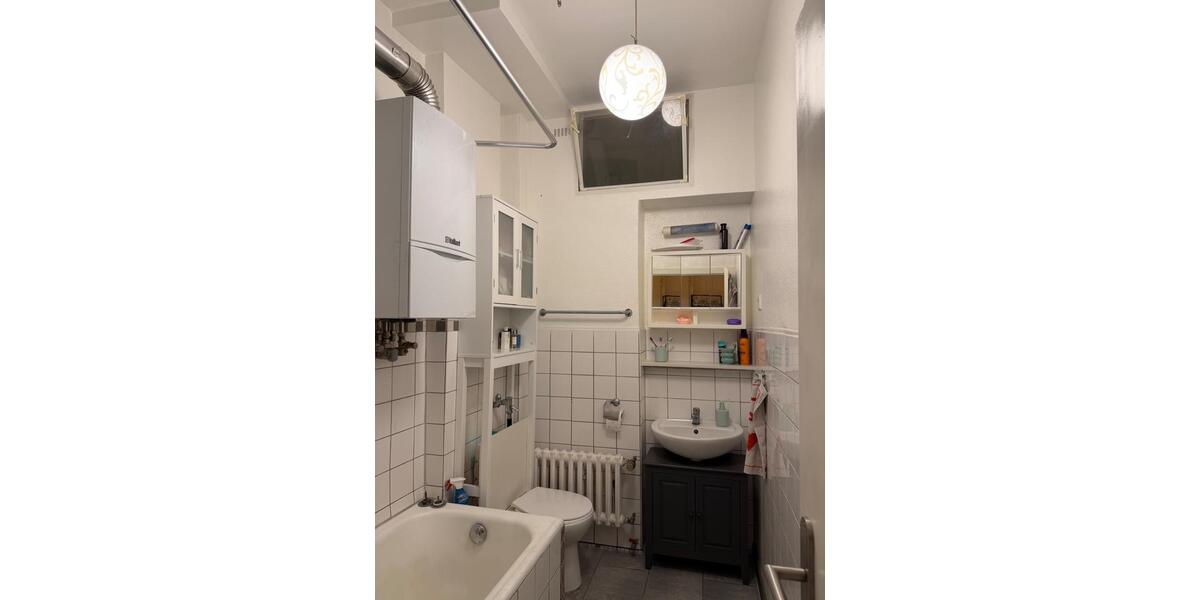 Etagenwohnung Düsseldorf Stadtmitte - 2 Zimmer, 50 m&sup2;, 940&euro; | Angebot:26594645