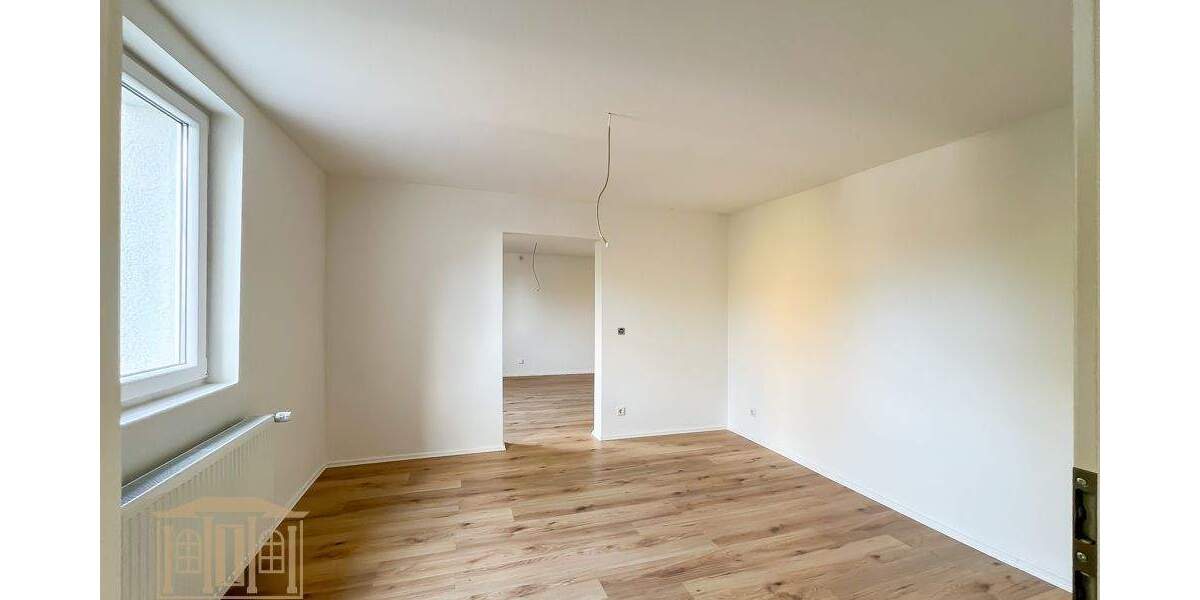 Einfamilienhaus Remscheid Lüttringhausen - 1 Zimmer, 249 m&sup2;, 399.500&euro; | Angebot:25728100