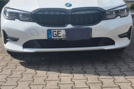 BMW 318 130.000 km 22.999 &euro; Gelsenkirchen 45879