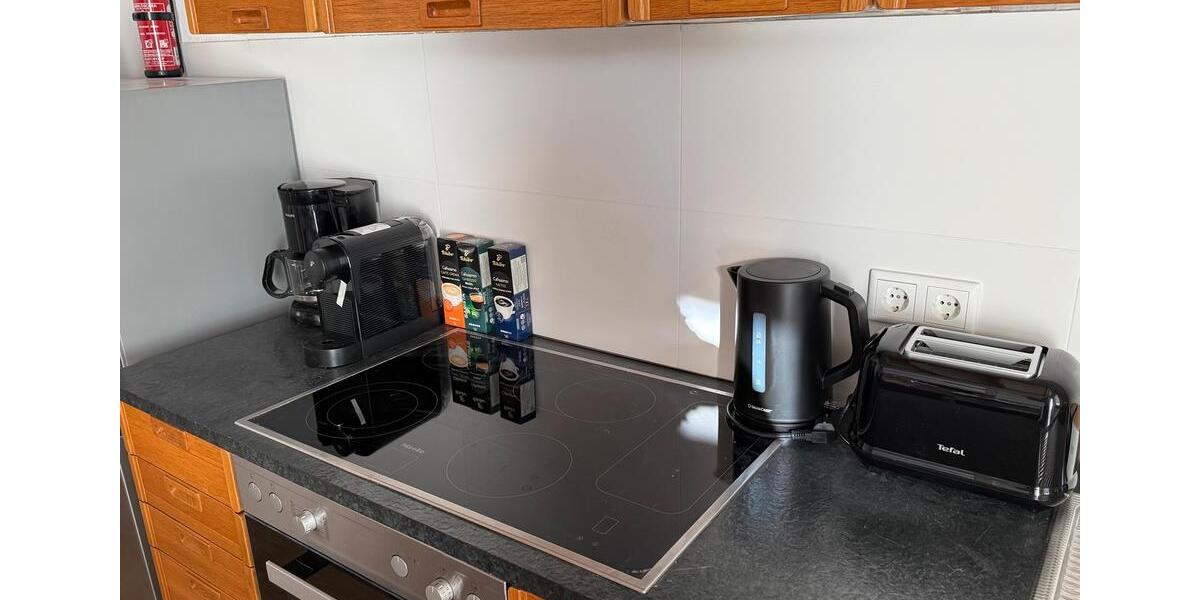 Etagenwohnung Düsseldorf Stadtbezirk 9 - 3 Zimmer, 60 m&sup2;, 1.850&euro; | Angebot:26048914