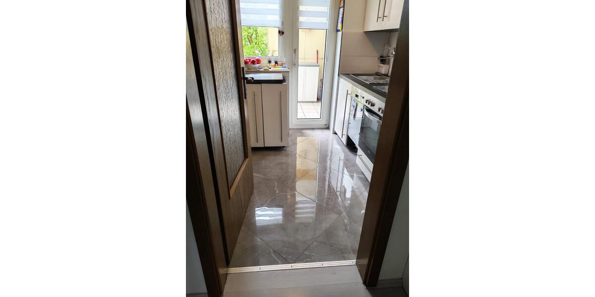 Etagenwohnung Wuppertal Arrenberg - 3 Zimmer, 77 m&sup2;, 155.000&euro; | Angebot:27252965