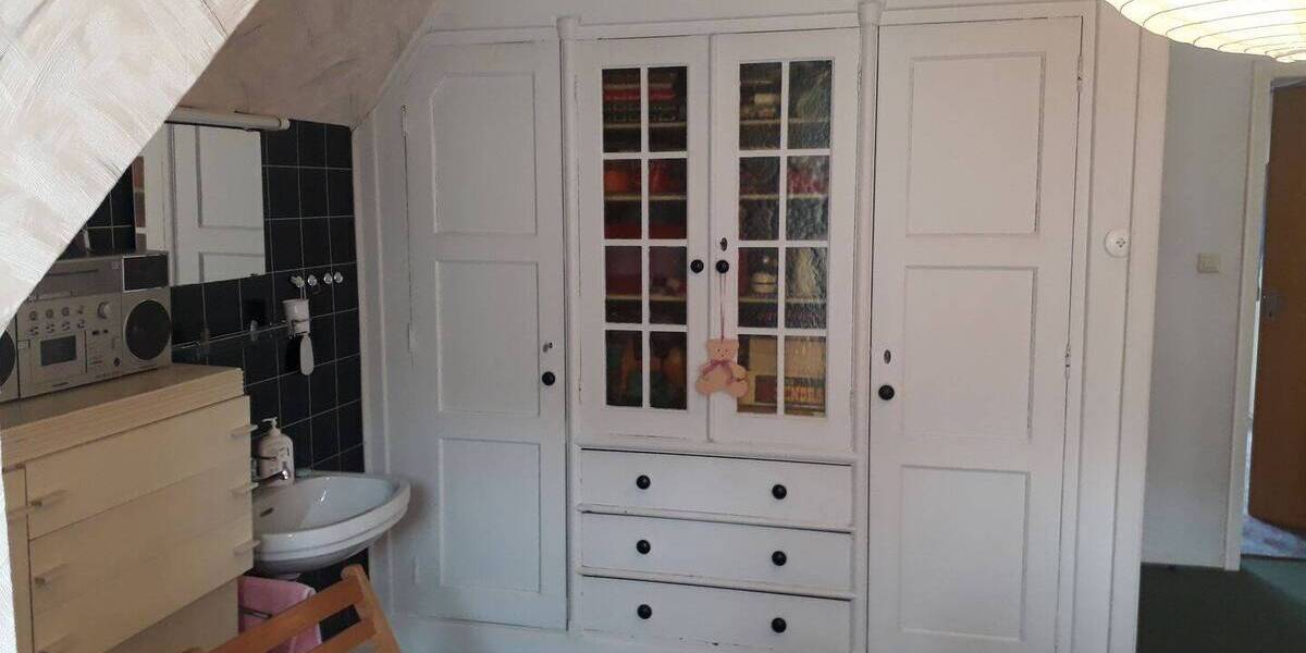 Einfamilienhaus Halver Carthausen - 7 Zimmer, 250 m&sup2;, 258.000&euro; | Angebot:26671951