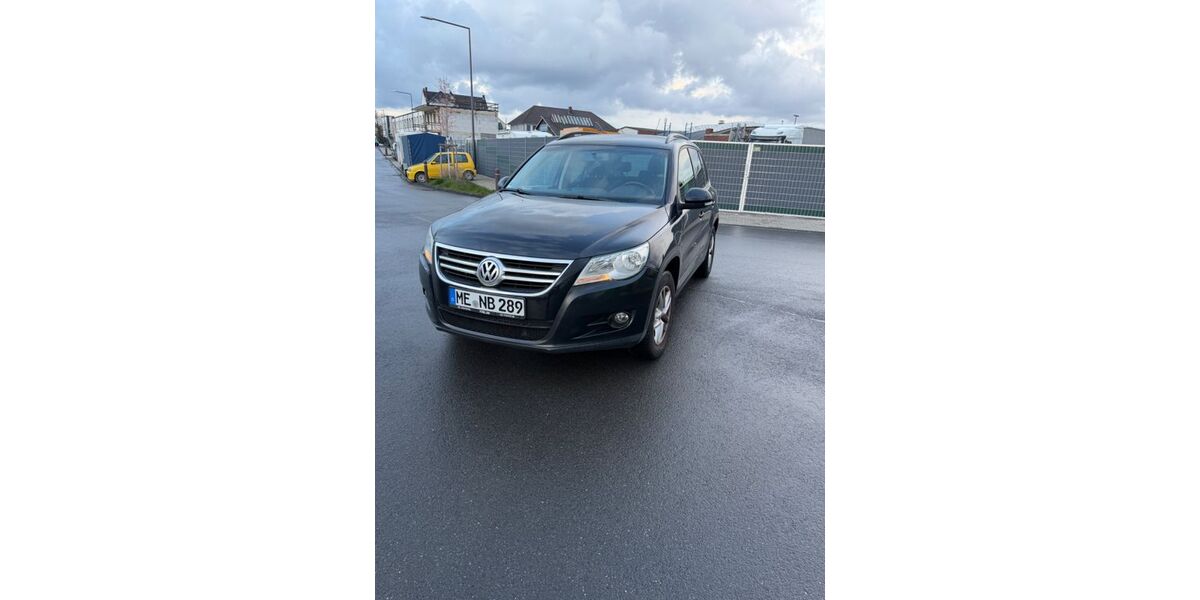 VW Tiguan 173.000 km 4.999 &euro; Düsseldorf 40595