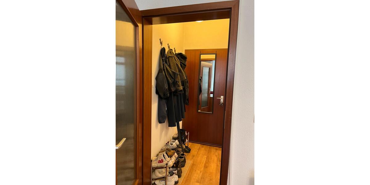 Etagenwohnung Wuppertal Elberfeld - 1 Zimmer, 35 m&sup2;, 299&euro; | Angebot:26632807