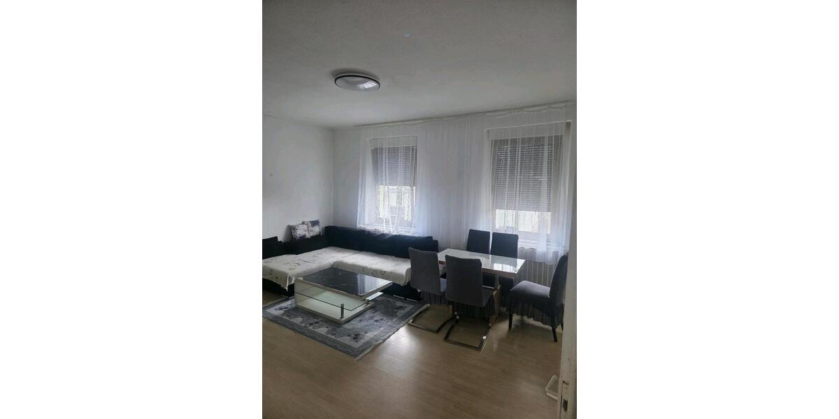 Etagenwohnung Solingen Wald - 2 Zimmer, 55 m&sup2;, 620&euro; | Angebot:26024012