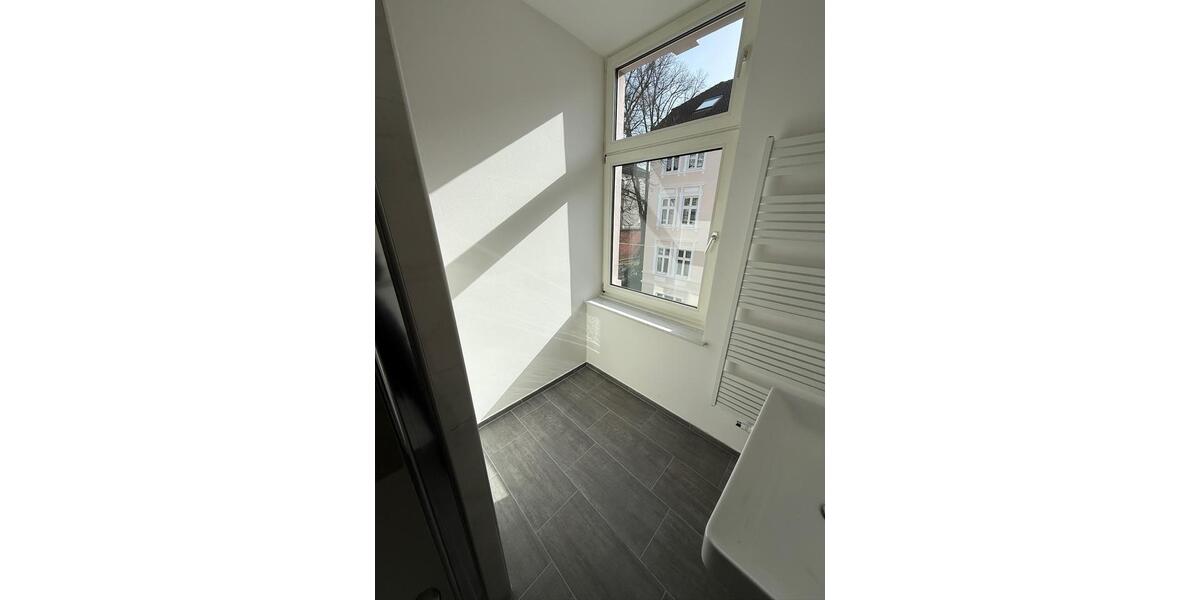 Etagenwohnung Schwelm - 2 Zimmer, 94 m&sup2;, 1.110&euro; | Angebot:26489840