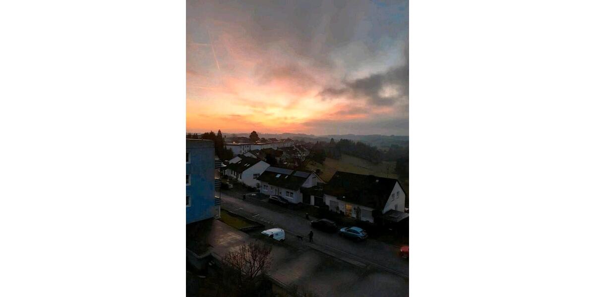 Etagenwohnung Halver - 3 Zimmer, 86 m&sup2;, 590&euro; | Angebot:26032992