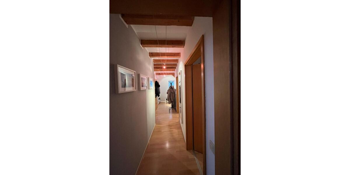 Dachgeschoßwohnung Remscheid Remscheid-Süd - 2 Zimmer, 62 m&sup2;, 558&euro; | Angebot:26039375