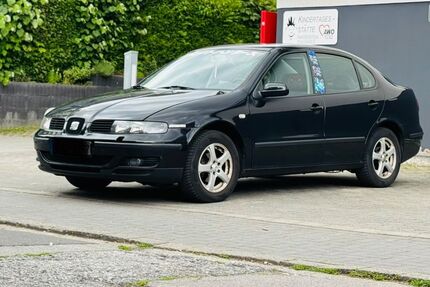 Seat Toledo 252.331 km 800 &euro; Bochum 44866