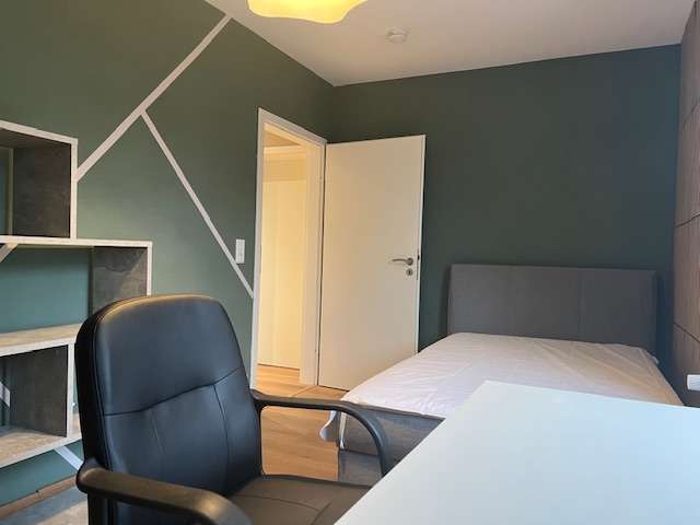 Zimmer Solingen Bech - 1 Zimmer, 580&euro; | Angebot:25950795