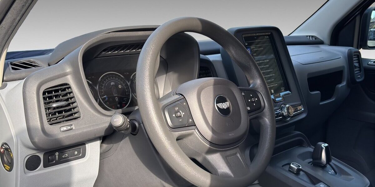 LEVC VN5 City Autom. Klima Kamera PDC 28.985 km 19.700 &euro; Wuppertal 42327