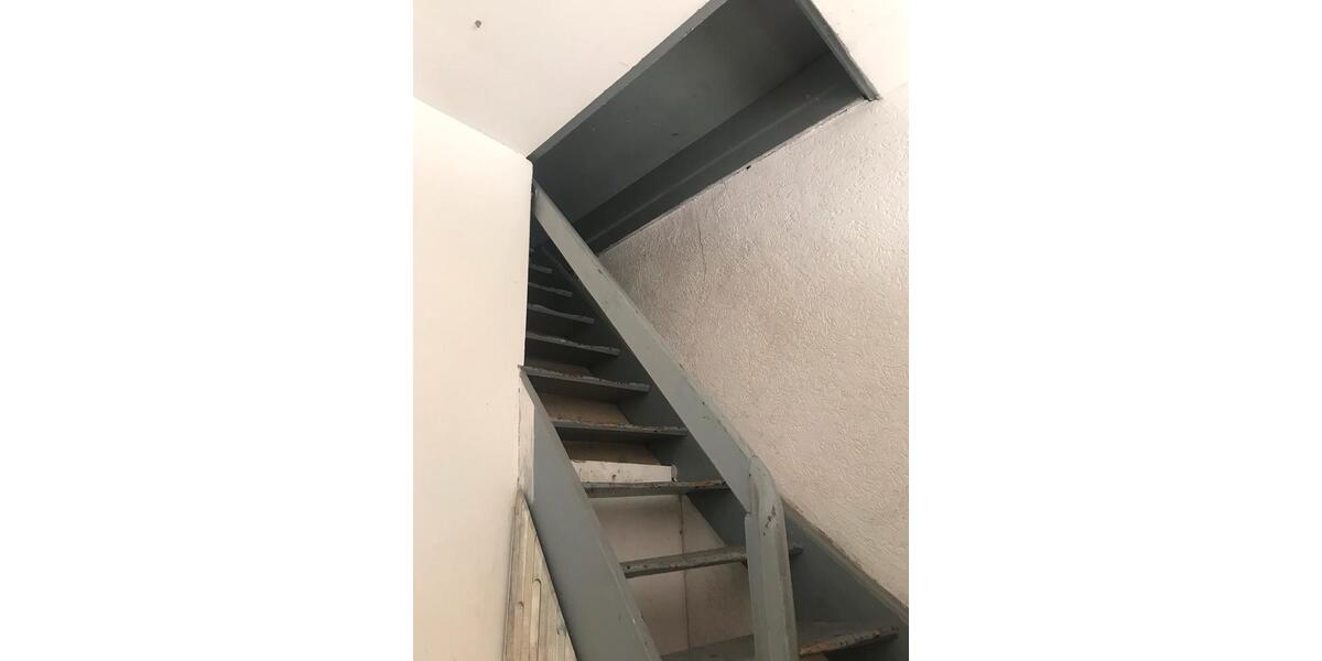 Etagenwohnung Bochum Bochum-Mitte - 4.5 Zimmer, 110 m&sup2;, 1.100&euro; | Angebot:25602107