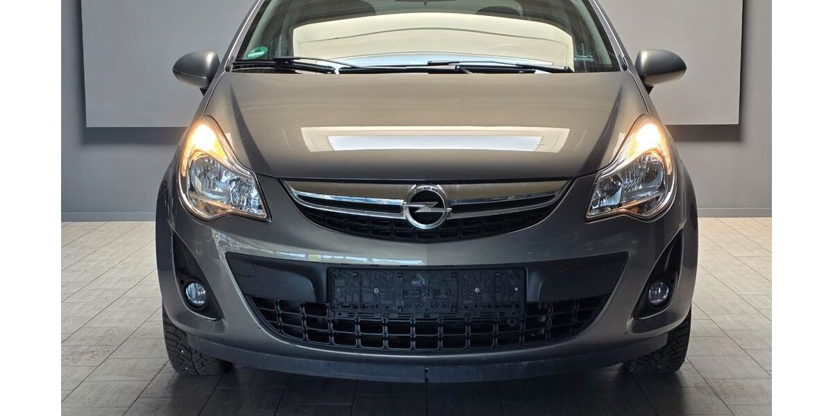 Opel Corsa 111.600 km 4.690 &euro; Hilden 40721