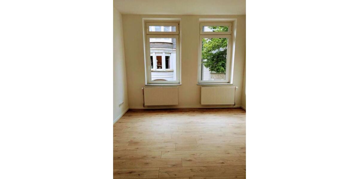 Etagenwohnung Solingen Mitte - 3 Zimmer, 70 m&sup2;, 690&euro; | Angebot:26637423