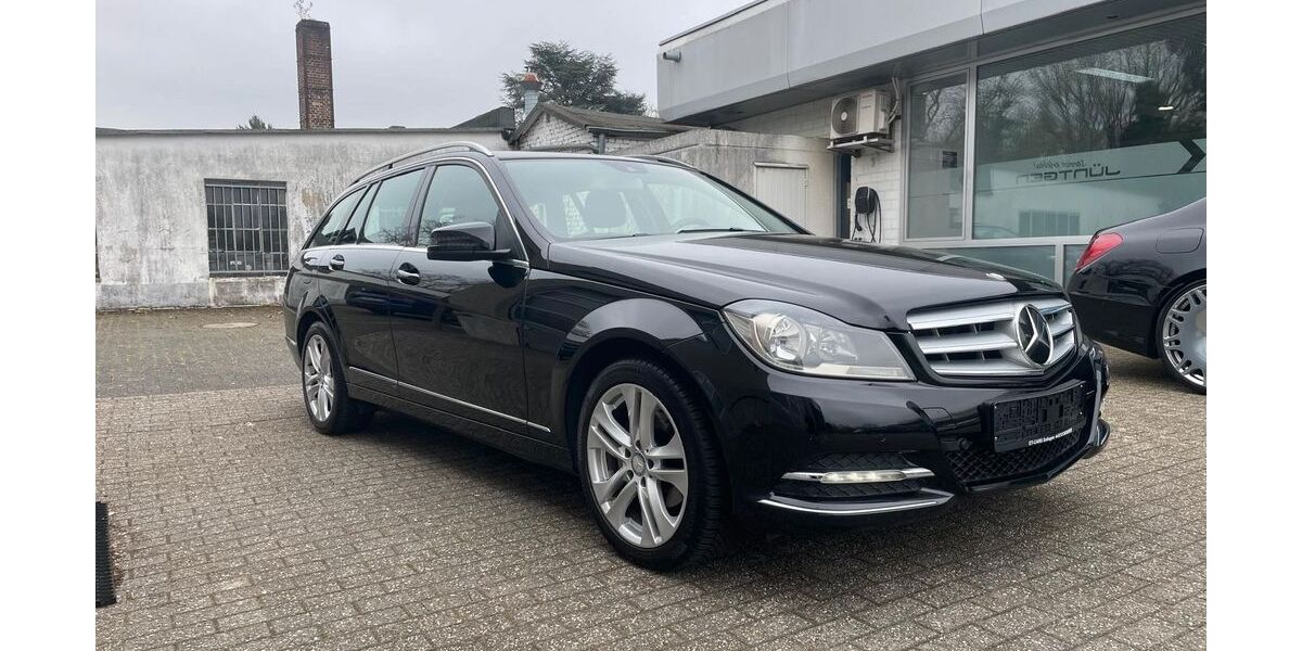 Mercedes-Benz C 180 71.250 km 14.850 &euro; Solingen 42719