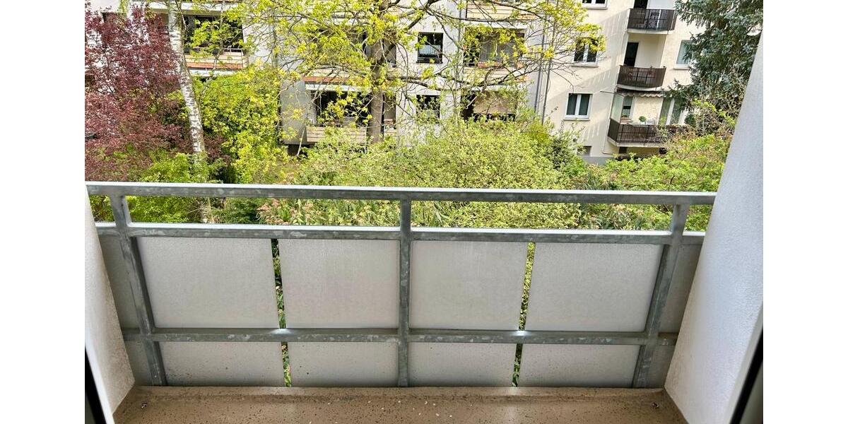 Etagenwohnung Essen Stadtbezirk II - 3 Zimmer, 85 m&sup2;, 295.000&euro; | Angebot:26109188