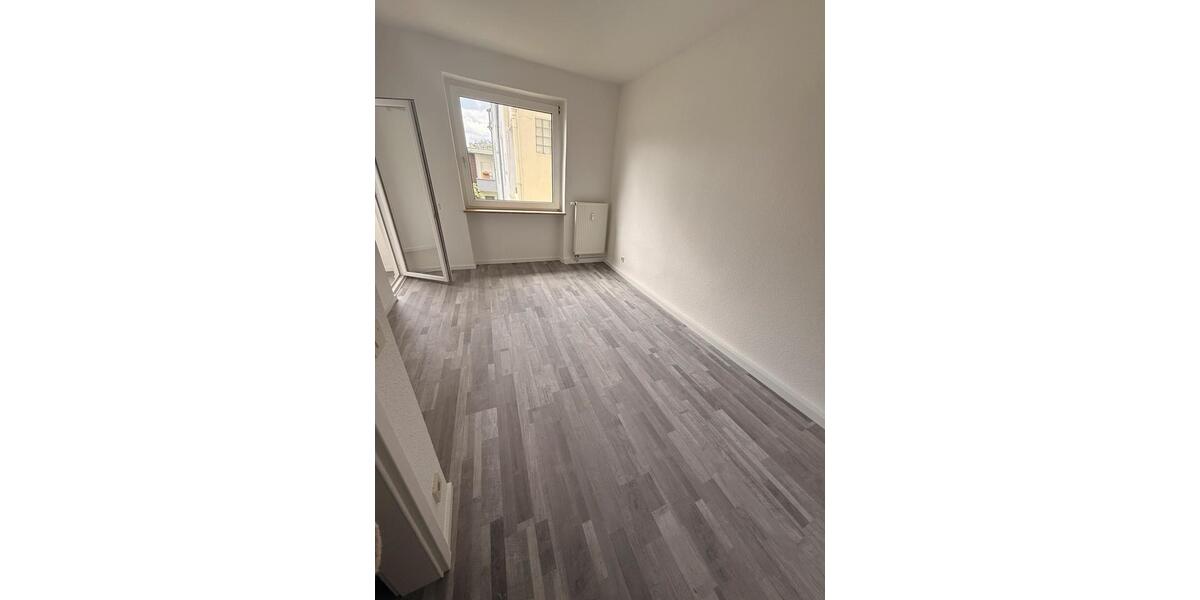 Etagenwohnung Essen Stadtbezirk III - 2 Zimmer, 52 m&sup2;, 585&euro; | Angebot:26594638