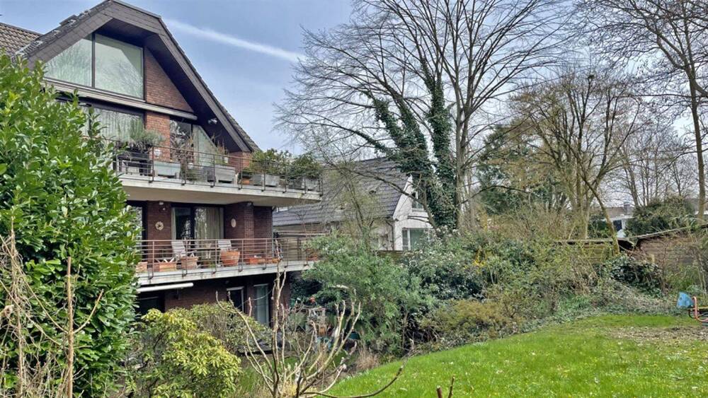 Etagenwohnung Düsseldorf Ludenberg - 3 Zimmer, 150 m&sup2;, 599.000&euro; | Angebot:25778443