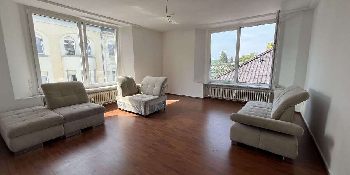 Etagenwohnung Wuppertal Unterbarmen - 3 Zimmer, 96 m&sup2;, 654&euro; | Angebot:26106618