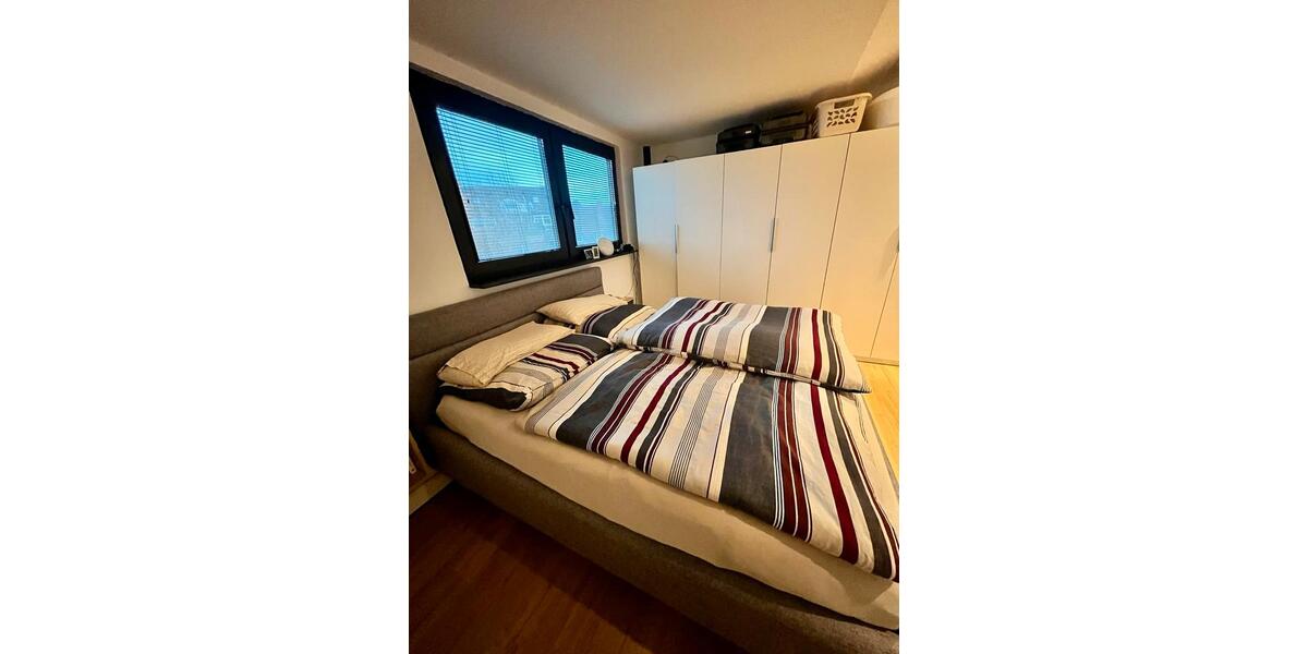 Etagenwohnung Düsseldorf Flingern Süd - 3 Zimmer, 95 m&sup2;, 559.000&euro; | Angebot:24996367