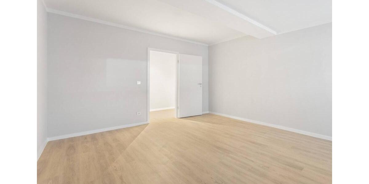 Erdgeschoßwohnung Wuppertal Elberfeld - 3 Zimmer, 95 m&sup2;, 1.310&euro; | Angebot:24876466