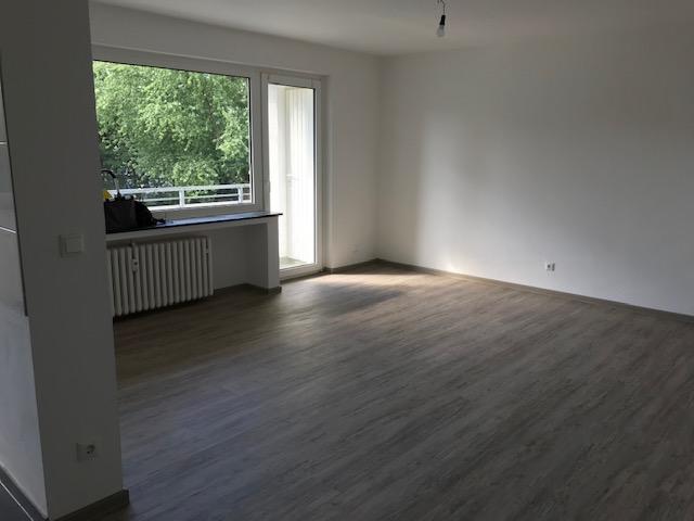 Etagenwohnung Mülheim an der Ruhr Broich - 3 Zimmer, 76 m&sup2;, 761&euro; | Angebot:25084536