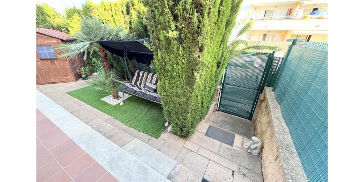 Ferienimmobilie Wuppertal Unterbarmen - 1.500&euro; | Angebot:23796115