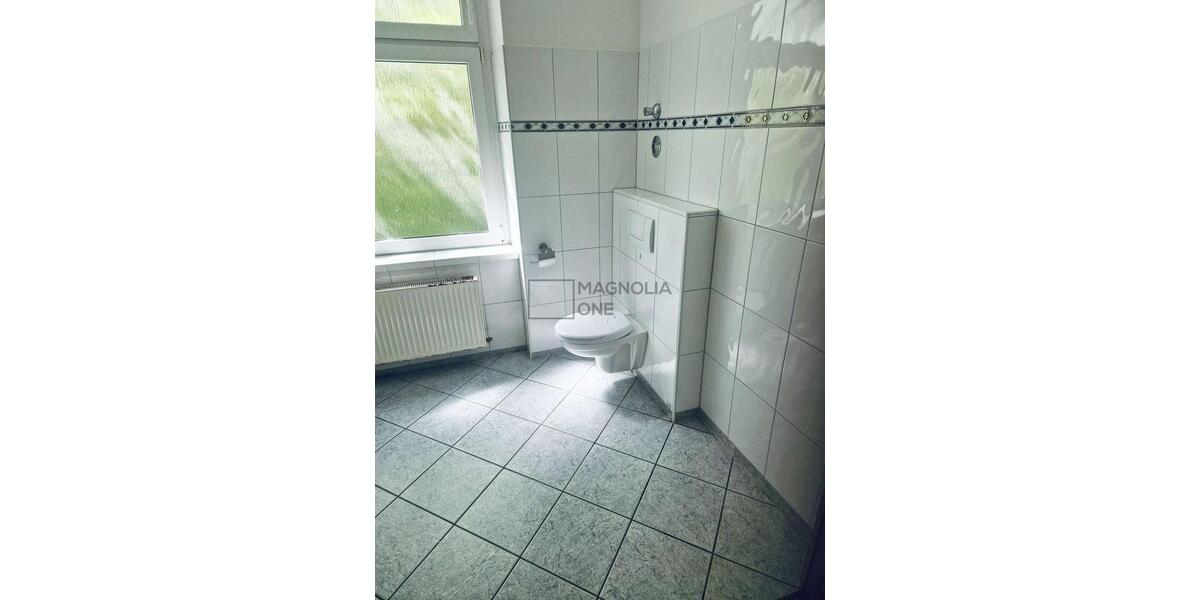 Etagenwohnung Wuppertal Eckbusch - 3 Zimmer, 65 m&sup2;, 560&euro; | Angebot:26493780