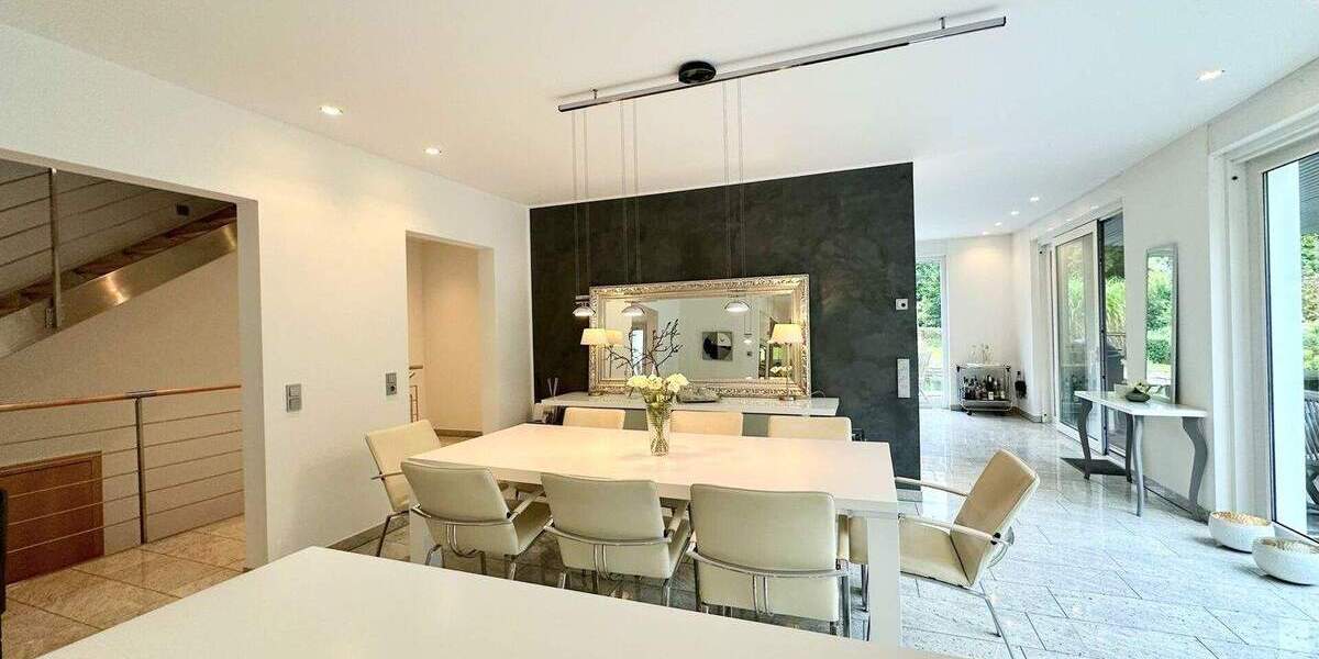 Mehrfamilienhaus, Wohnhaus Düsseldorf Garath - 1 Zimmer, 350 m&sup2;, 1.690.000&euro; | Angebot:25775354