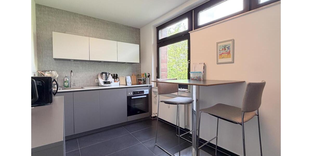 Etagenwohnung Düsseldorf Stadtbezirk 6 - 4 Zimmer, 160 m&sup2;, 2.690&euro; | Angebot:26634604