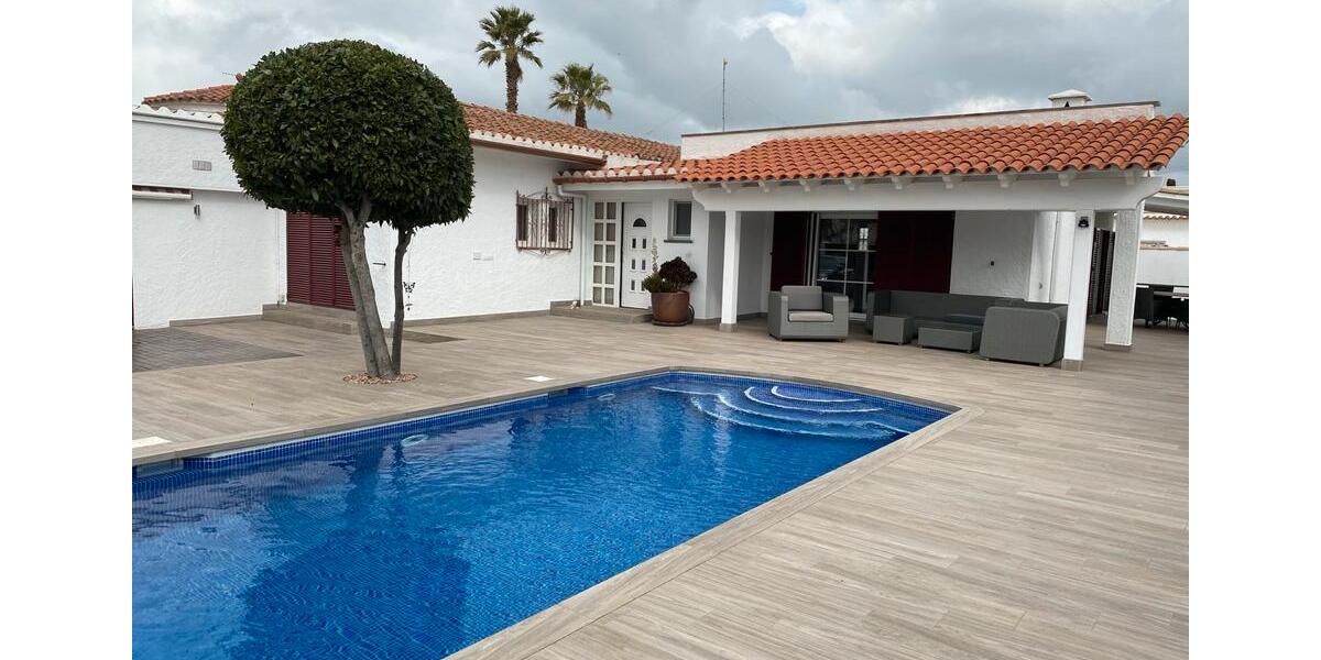 Ferienimmobilie Essen Stadtbezirk IX - 1.200&euro; | Angebot:25405431