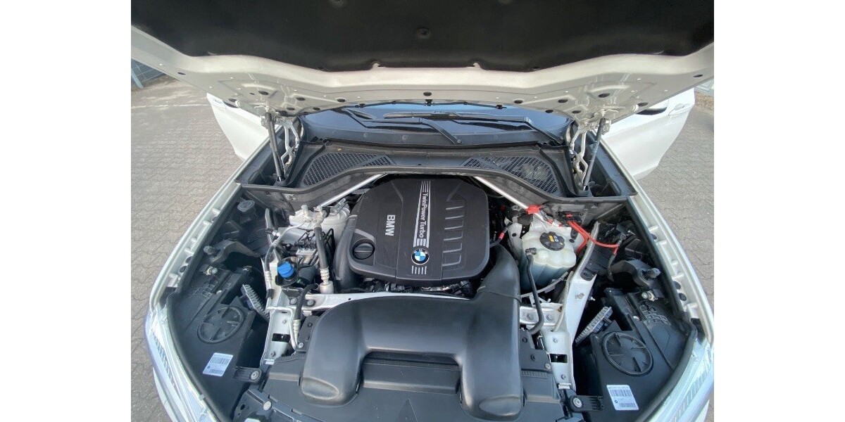 BMW X5 138.000 km 38.500 &euro; Solingen 42651