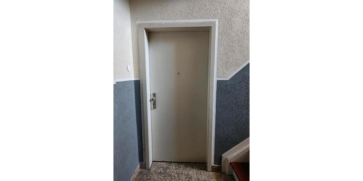 Erdgeschoßwohnung Solingen Mitte - 1 Zimmer, 45 m&sup2;, 570&euro; | Angebot:25343061