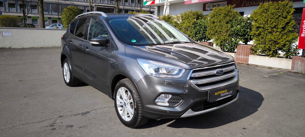 Ford Kuga 105.000 km 15.490 &euro; Essen 45138