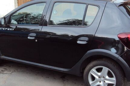 Dacia Sandero 113.000 km 4.600 &euro; Hagen 58091