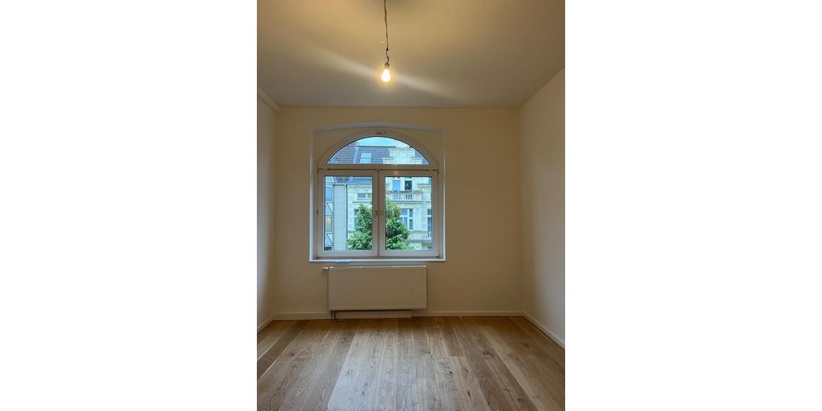 Etagenwohnung Düsseldorf Pempelfort - 2 Zimmer, 76 m&sup2;, 1.350&euro; | Angebot:26640722