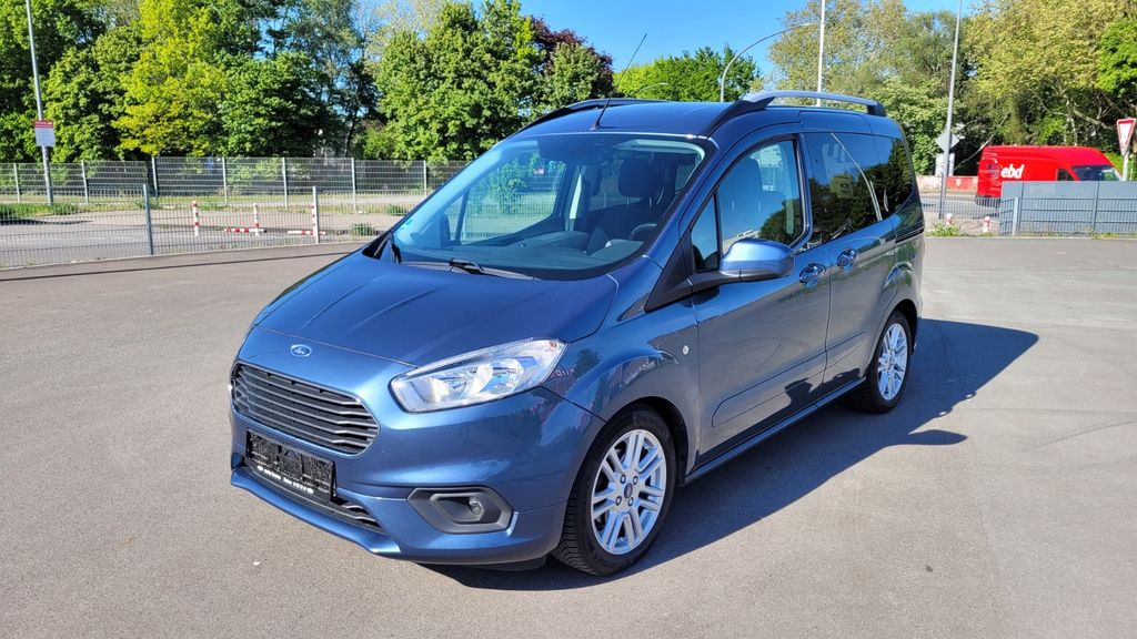 Ford Tourneo Courier 71.000 km 11.990 &euro; Essen 45356