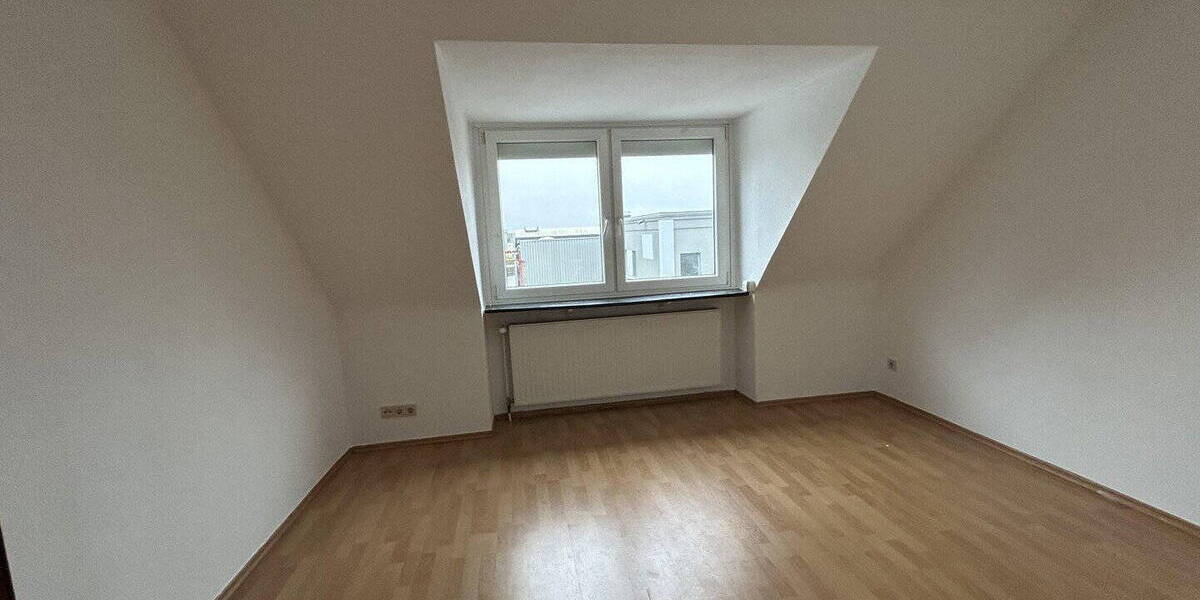 Etagenwohnung Velbert Tönisheide - 3 Zimmer, 65 m&sup2;, 540&euro; | Angebot:26023371