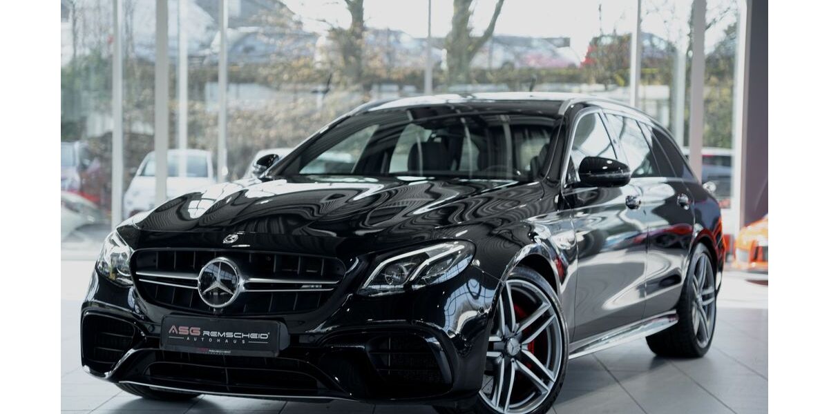 Mercedes-Benz E 63 AMG 83.000 km 53.800 &euro; Remscheid/NRW 42855