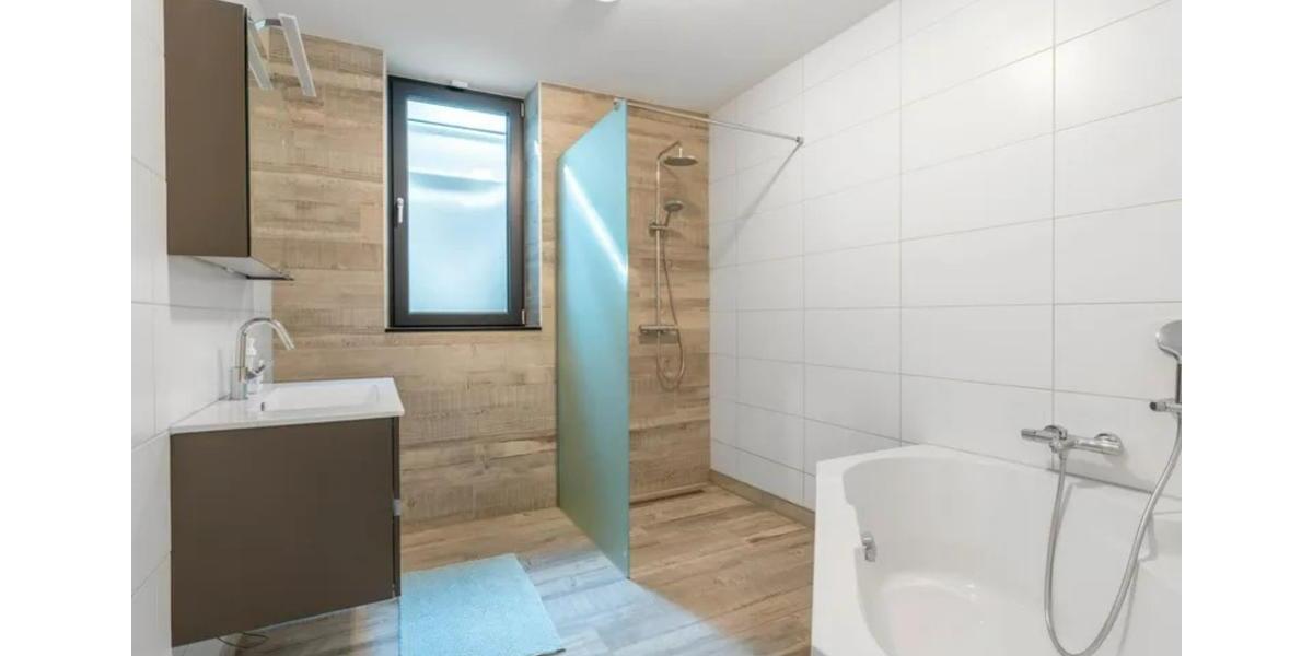 Ferienimmobilie Wuppertal Elberfeld - 215&euro; | Angebot:23692117