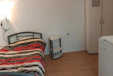 Wohnung Bochum Bochum-Mitte - 1 Zimmer, 17 m&sup2;, 250&euro; | Angebot:26017926