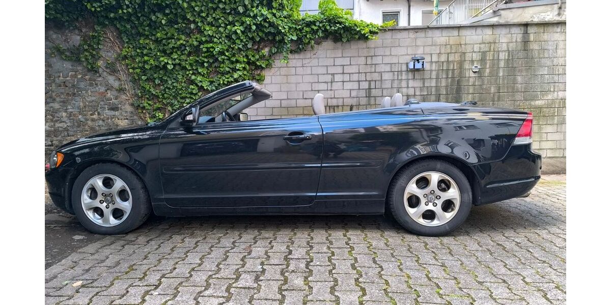 Volvo C70 163.000 km 4.990 &euro; Wuppertal 42285