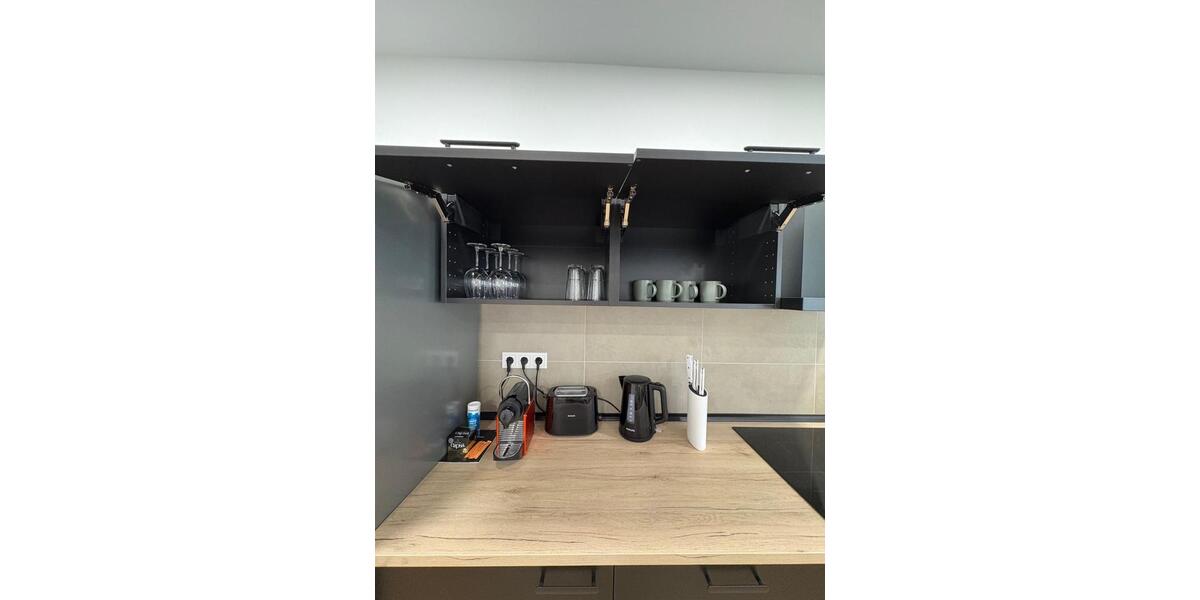 Etagenwohnung Essen Stadtbezirk II - 2 Zimmer, 55 m&sup2;, 1.300&euro; | Angebot:25887552