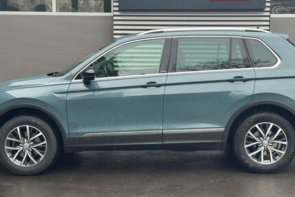 VW Tiguan 92.429 km 21.900 &euro; Remscheid 42859