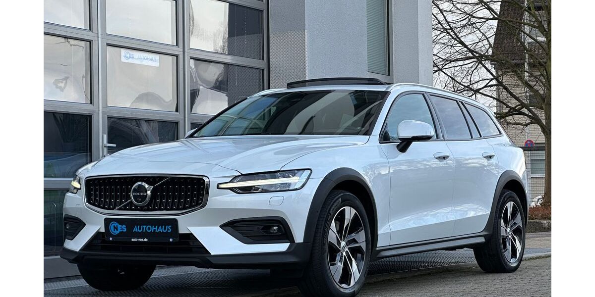 Volvo V60 Cross Country 139.000 km 30.790 &euro; Hilden (bei Düsseldorf) 40721