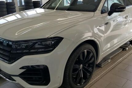 VW Touareg 89.999 km 62.154 &euro; Hagen 58091